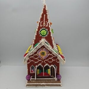 VTG‎ Handmade Plastic Canvas Needlepoint Gingerbread House Church Tan
